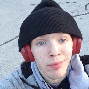 Meet your Posher, Marc